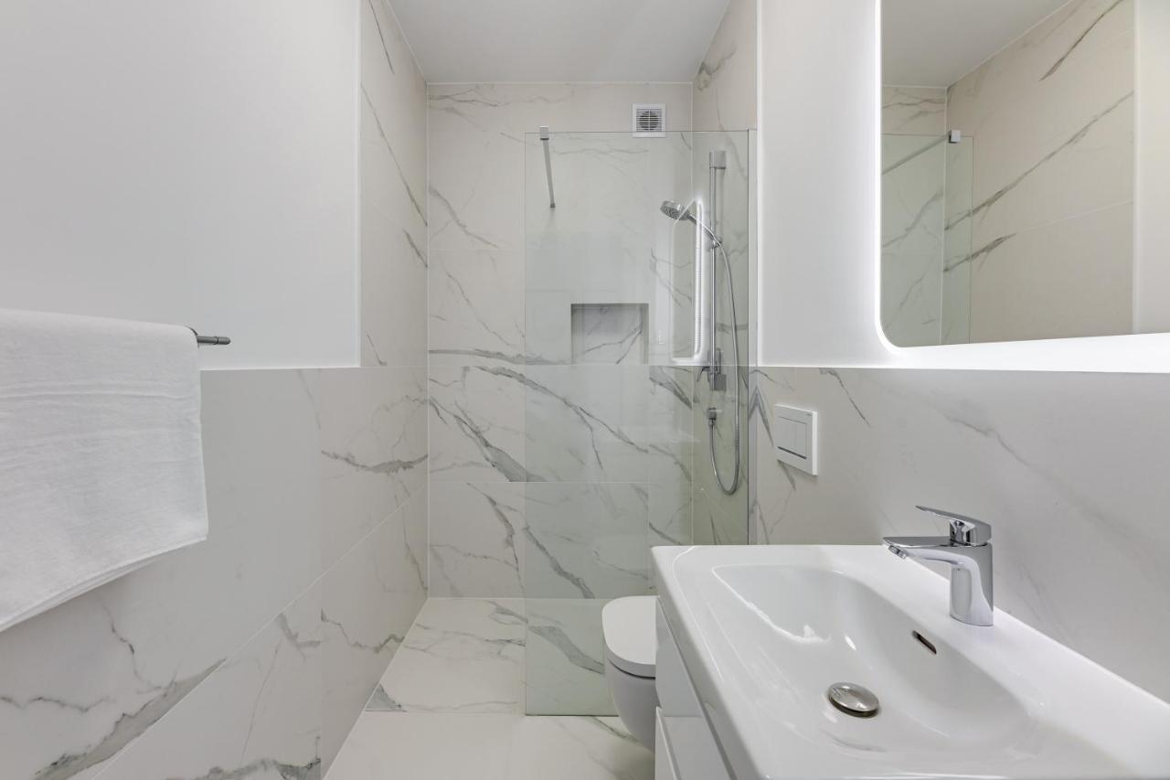 Rewa Park Apartment Bagian luar foto